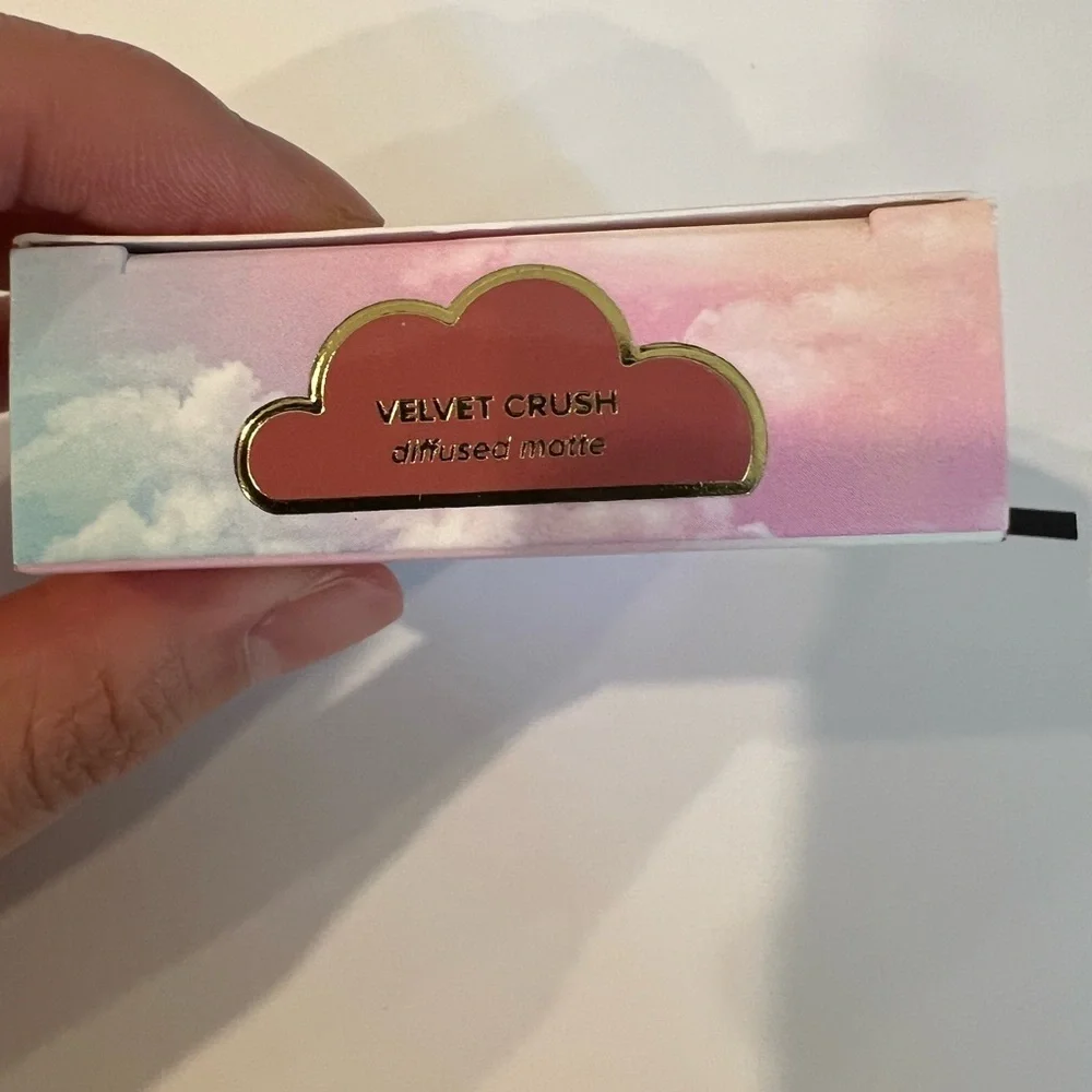 New too faced cloud‎ crush blush velvet crush
